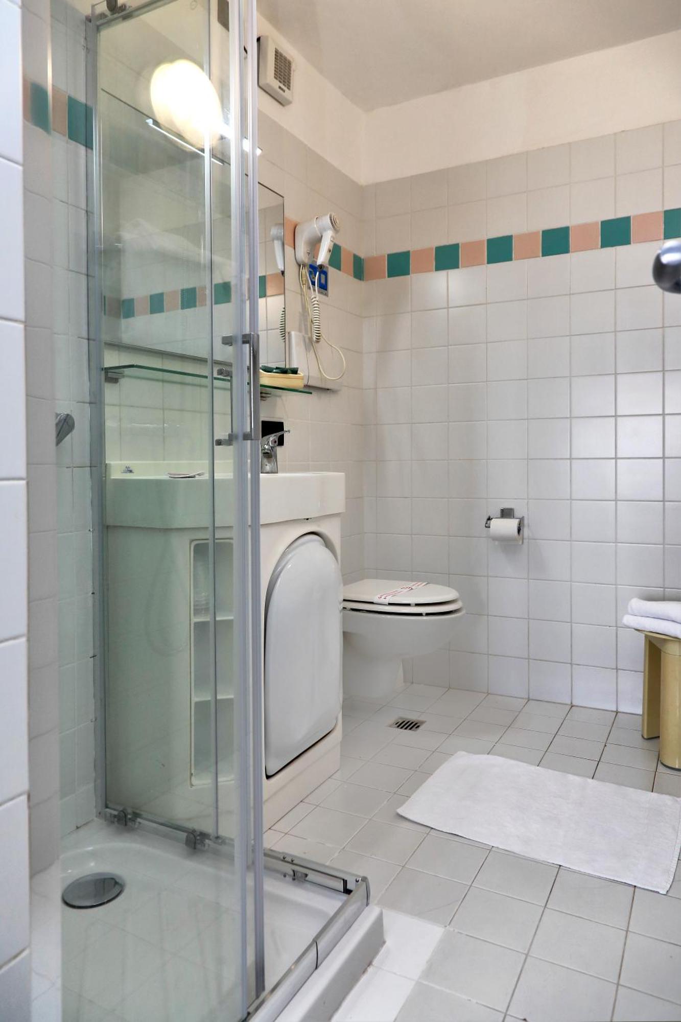 Albergo All'Ancora Garda  Luaran gambar