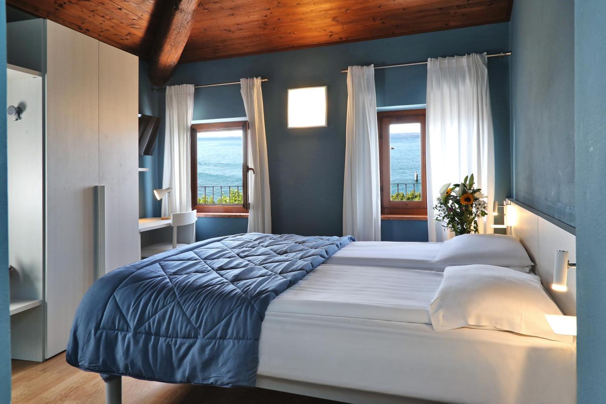 Albergo All'Ancora Garda  Luaran gambar